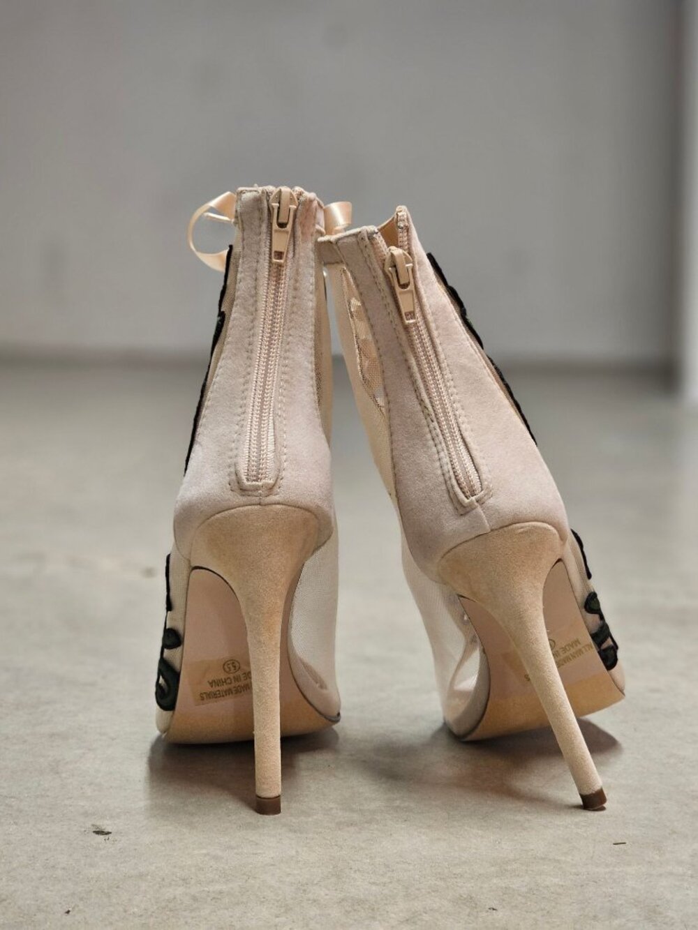 Floral Embroidered Mesh Lace-Up Stiletto Heels With Back Zipper - Picture 6 of 13